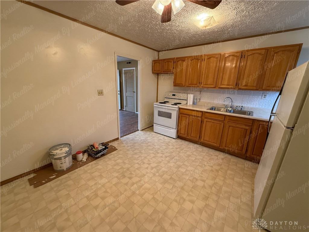 846 Donora Dr - Photo 6 of 17