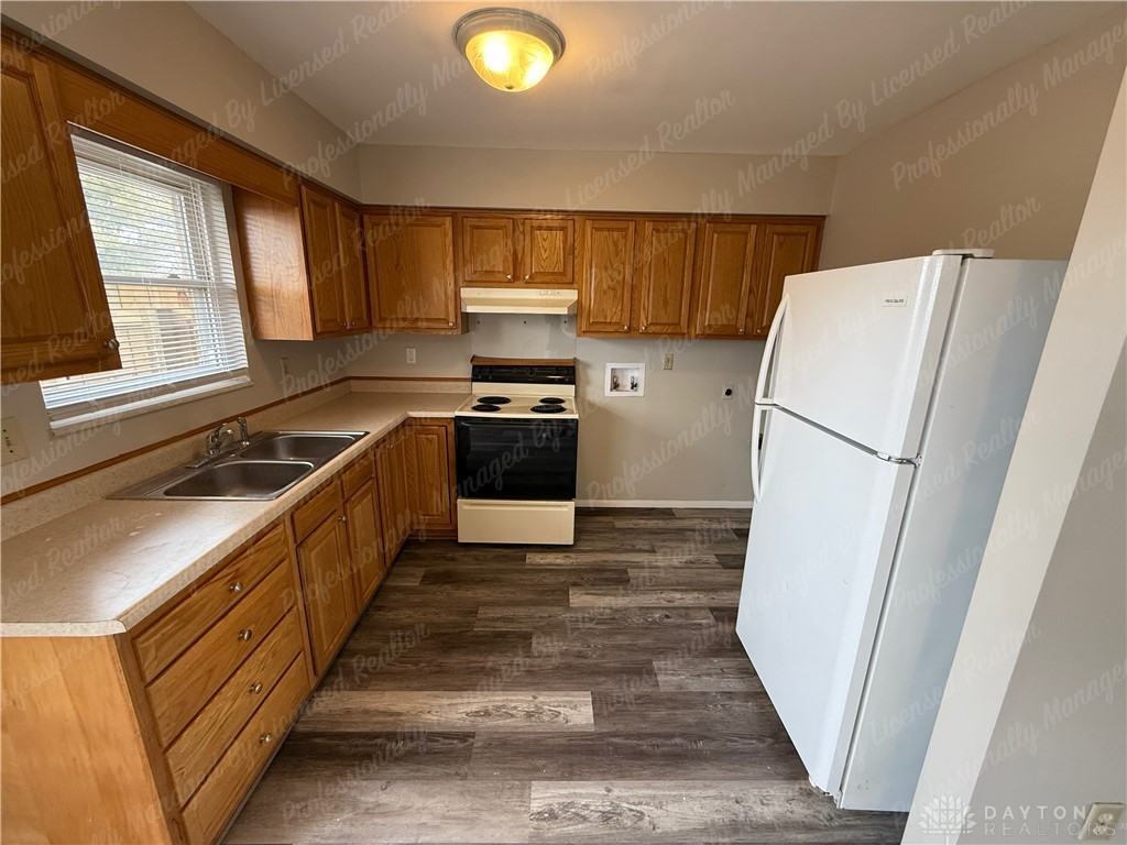 4355 Powell Rd - Photo 7 of 17