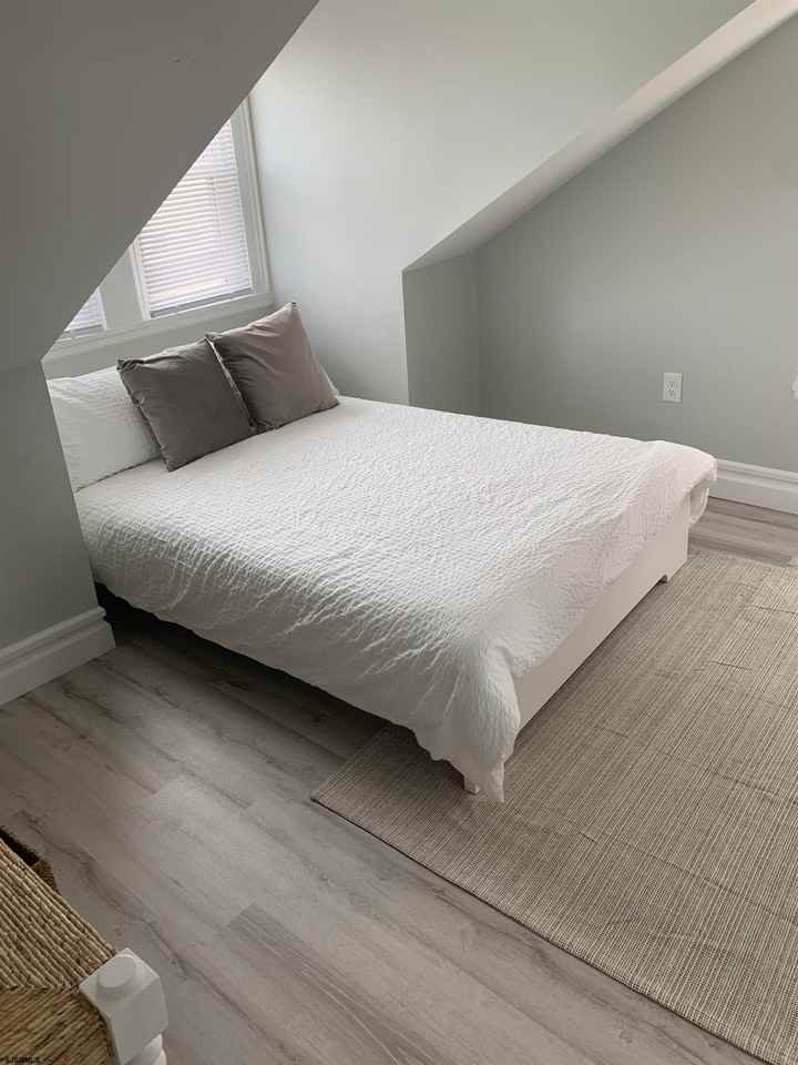 46 S Portland Ave - Photo 3 of 10