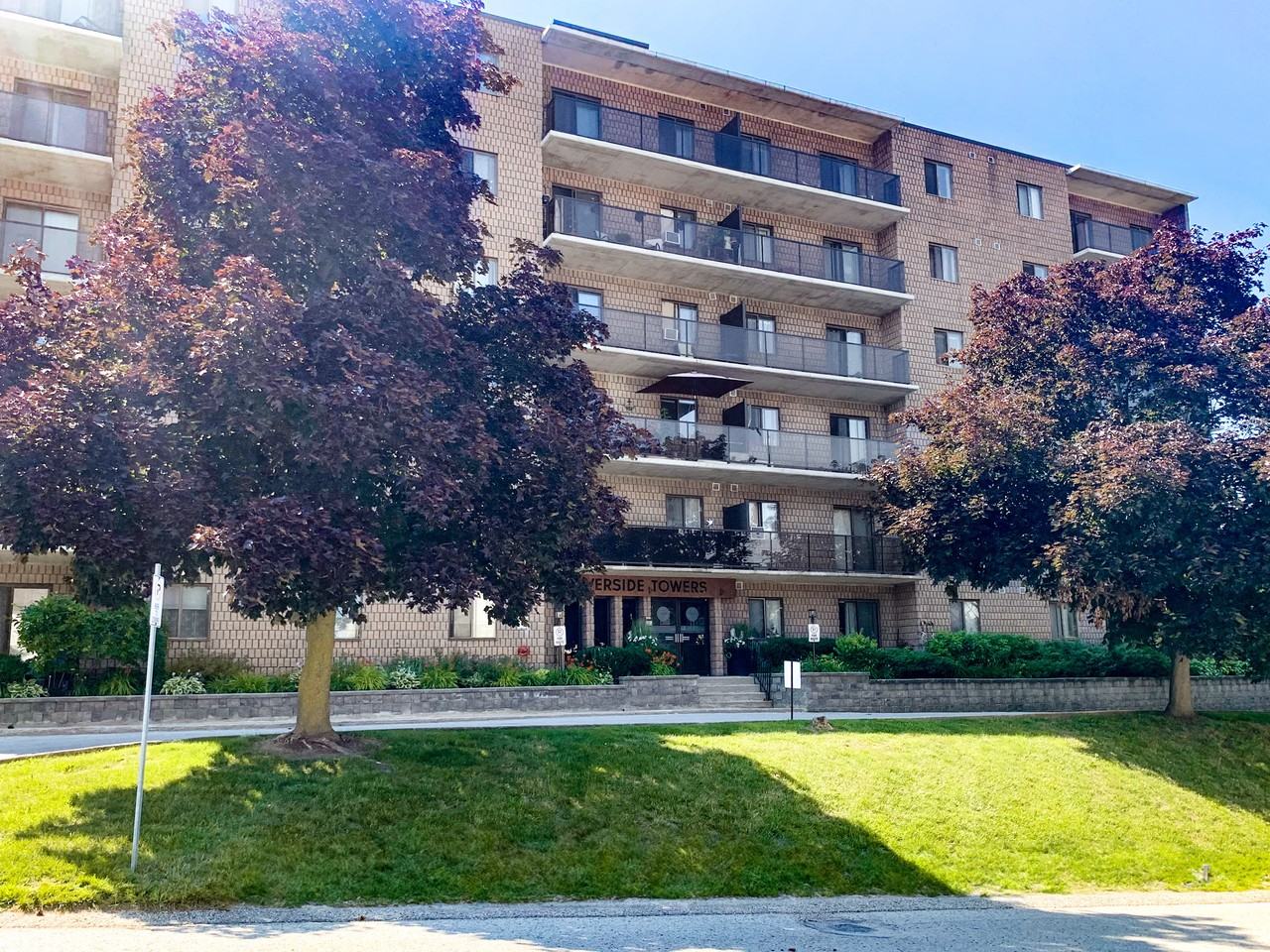 Riverside Towers - Photo 7 of 9