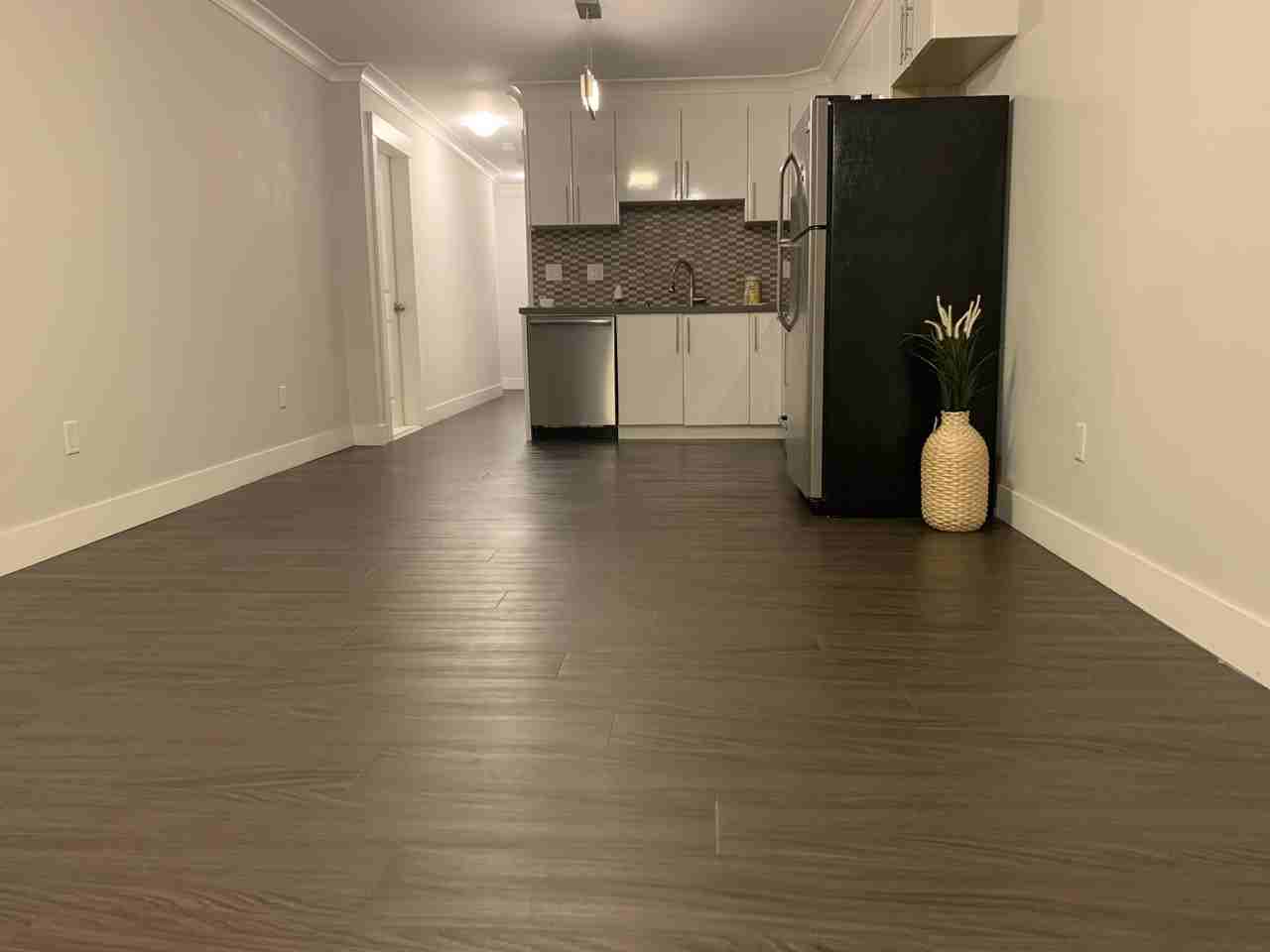 941 Macintosh Street - Photo 4 of 9