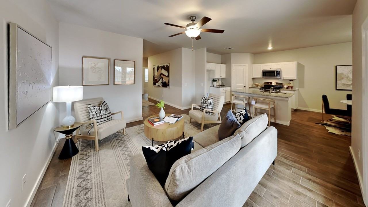 12405 Armstrong Dr - Photo 5 of 22