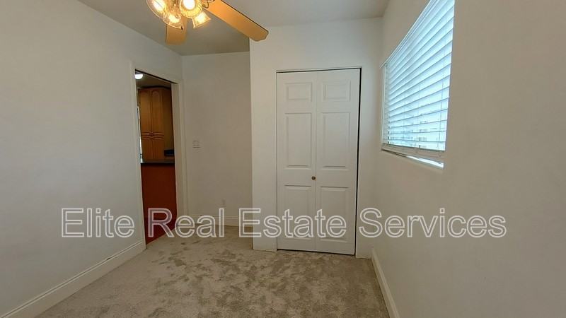 8806 Madison Ave - Photo 7 of 17