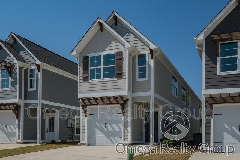 192 Creek Run Way - Photo 2 of 42