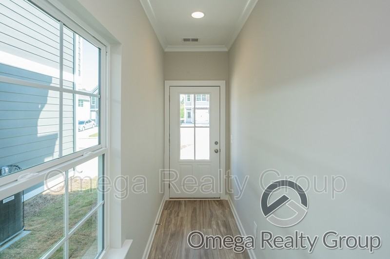 192 Creek Run Way - Photo 6 of 42