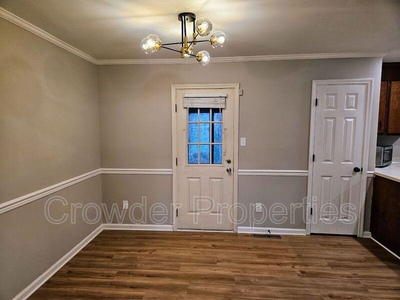 1540 Cooper Ave - Photo 5 of 20