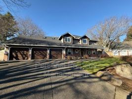 featured image of 2420 Se 133rd Ct