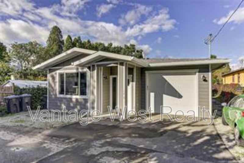 700 Dehart Ave - Photo 2 of 10