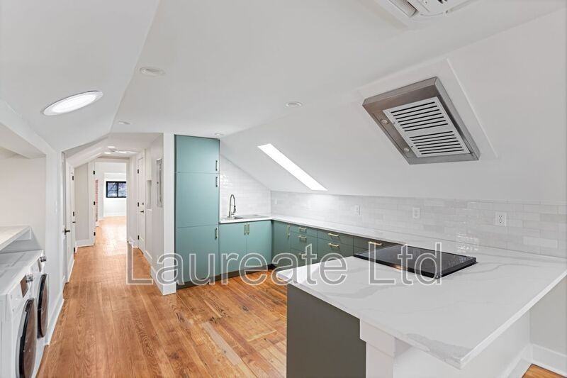 1430 N Marion St #6 - Photo 5 of 10