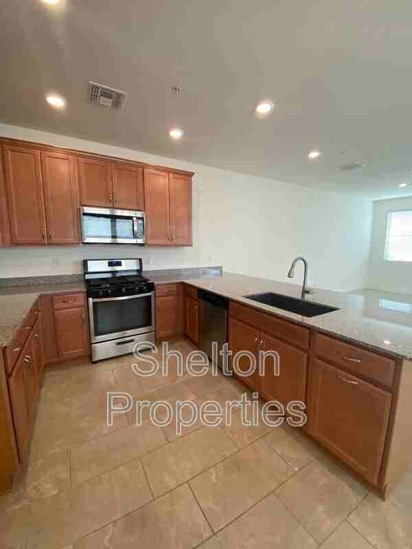 1723 N 208th Ave - Photo 2 of 50