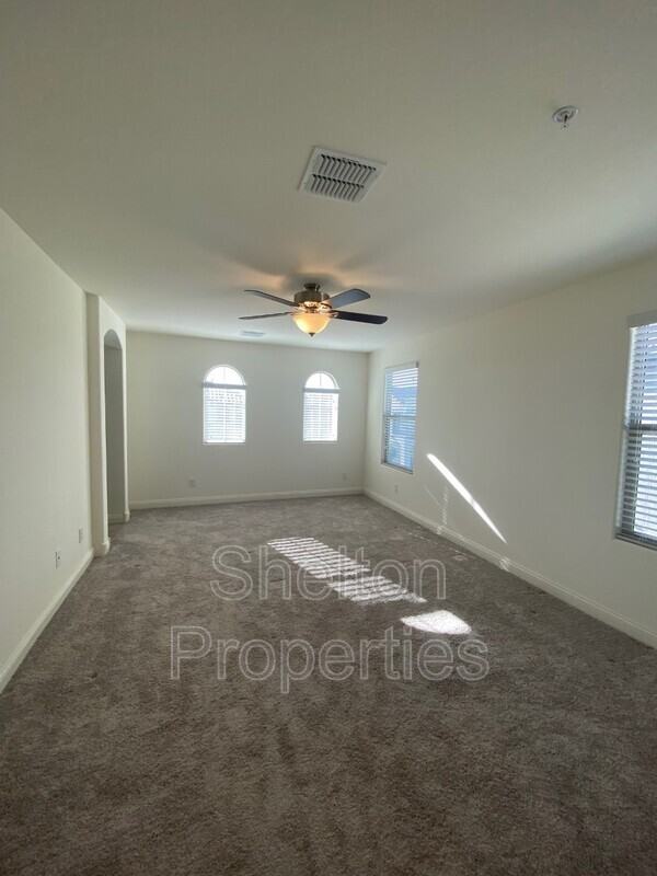 1723 N 208th Ave - Photo 3 of 50