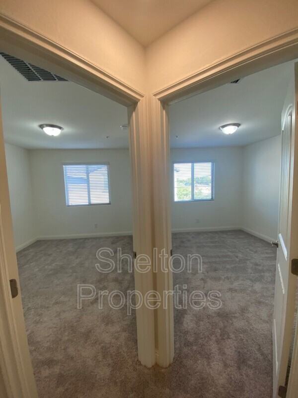 1723 N 208th Ave - Photo 4 of 50