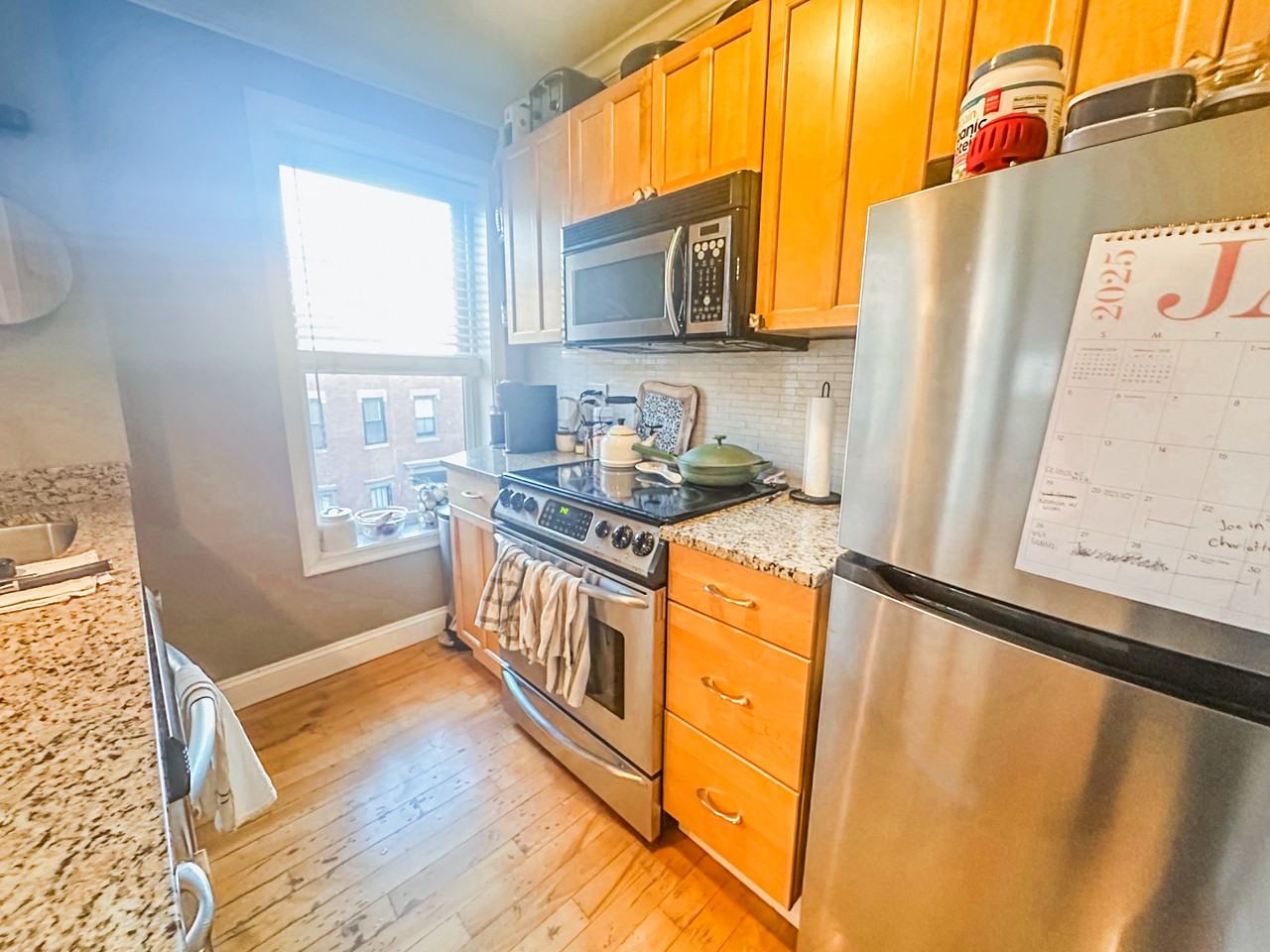 26 Hanson St #3 - Photo 4 of 10