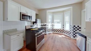 featured image of 121 George St #1P