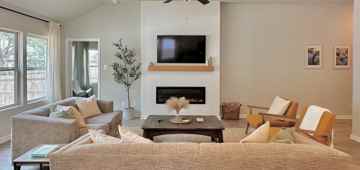 featured image of 1112 Elm Fall #NA