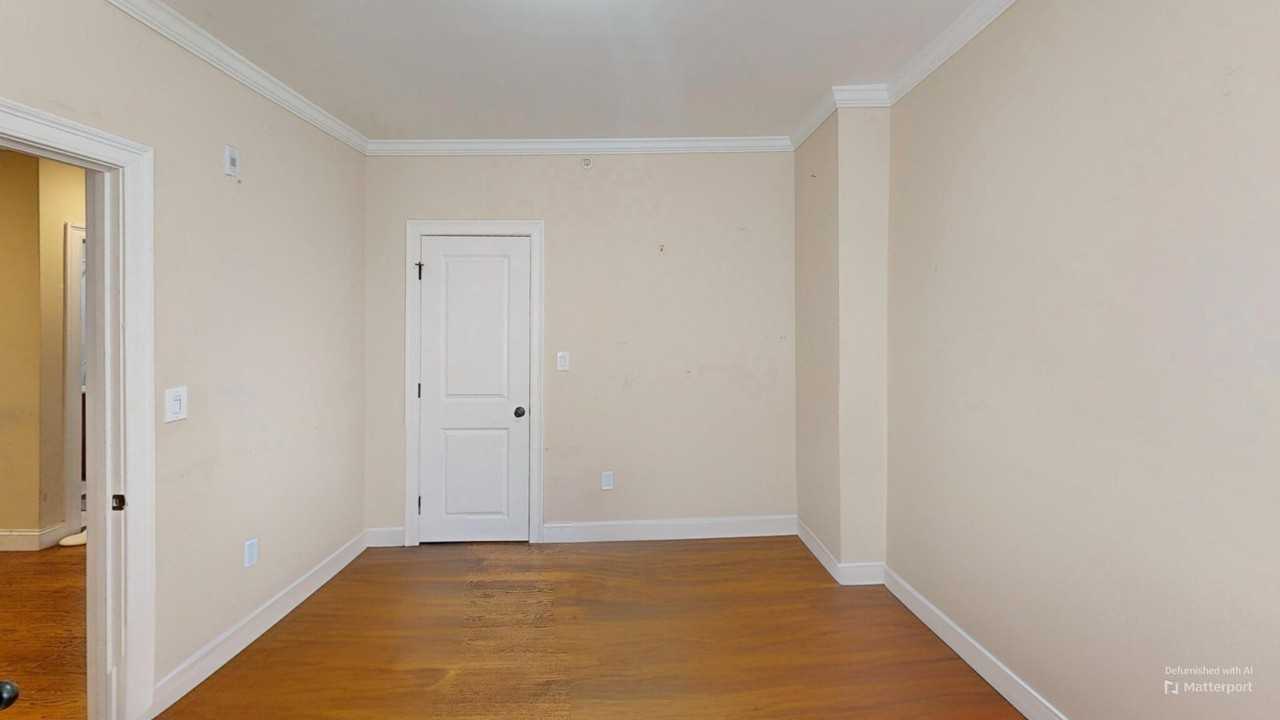 2973 Washington St #3 - Photo 6 of 6