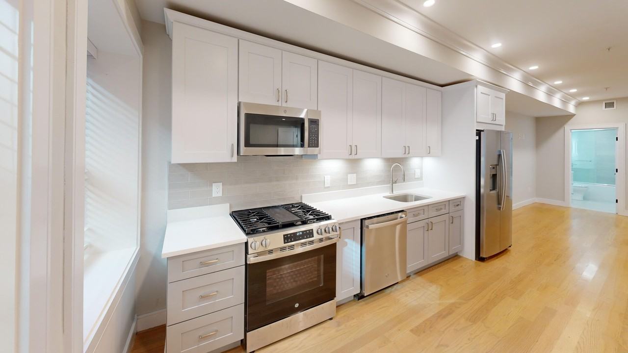 230 Tremont St #1