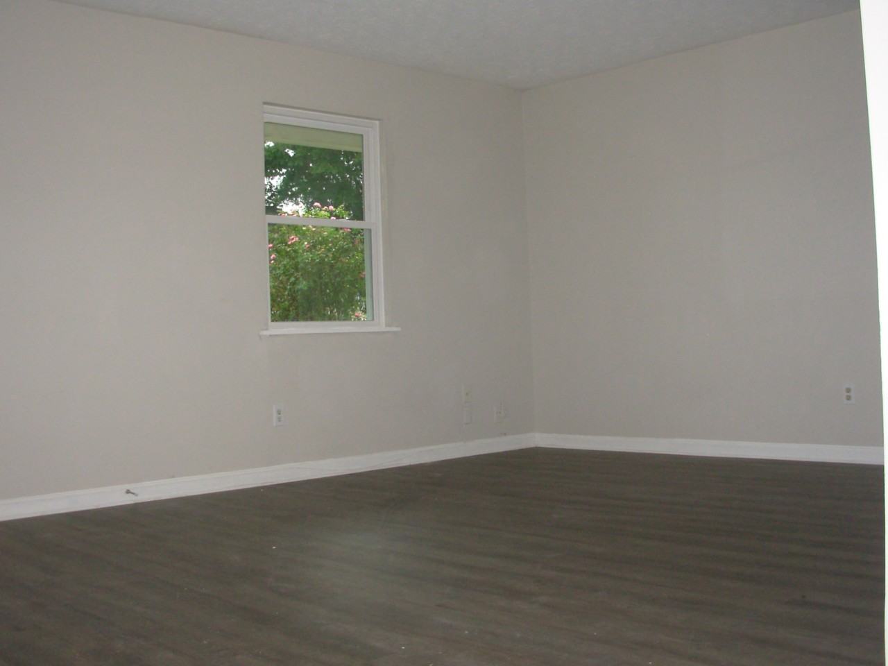 2707 Greystone Pl #NA - Photo 2 of 16