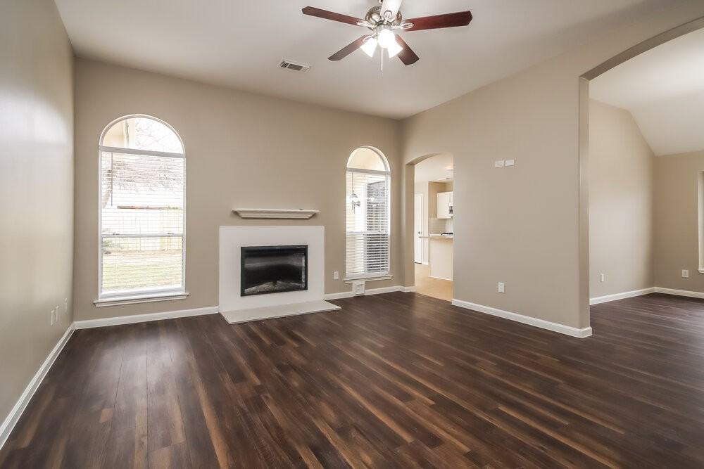 22819 Willhanna Dr - Photo 3 of 16