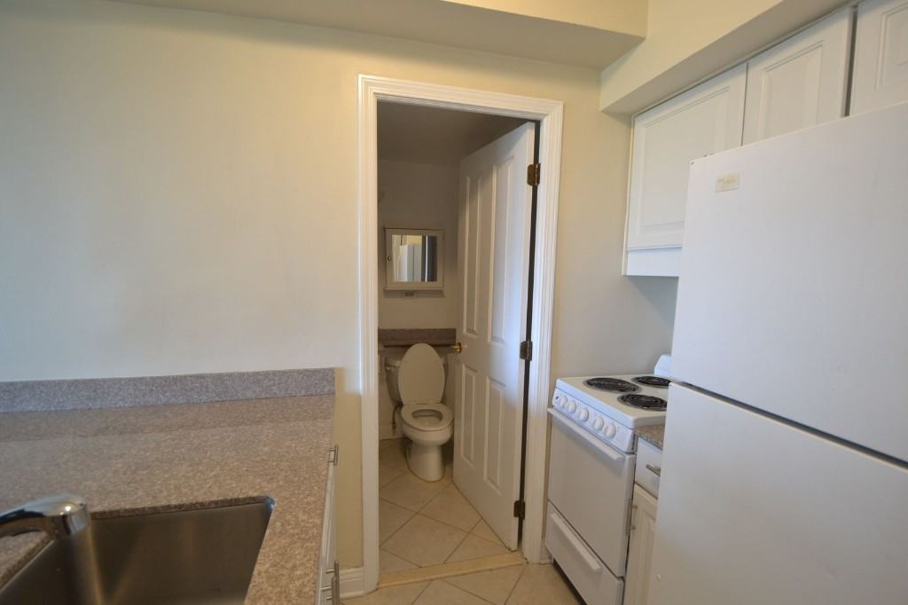 4180 N Marine Dr #1306 - Photo 4 of 14