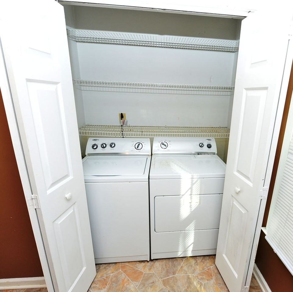 3238 Rosegate Ct - Photo 4 of 18