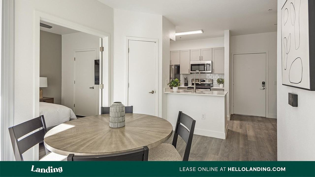 1001 E. Playa Del Norte Dr - Photo 5 of 50