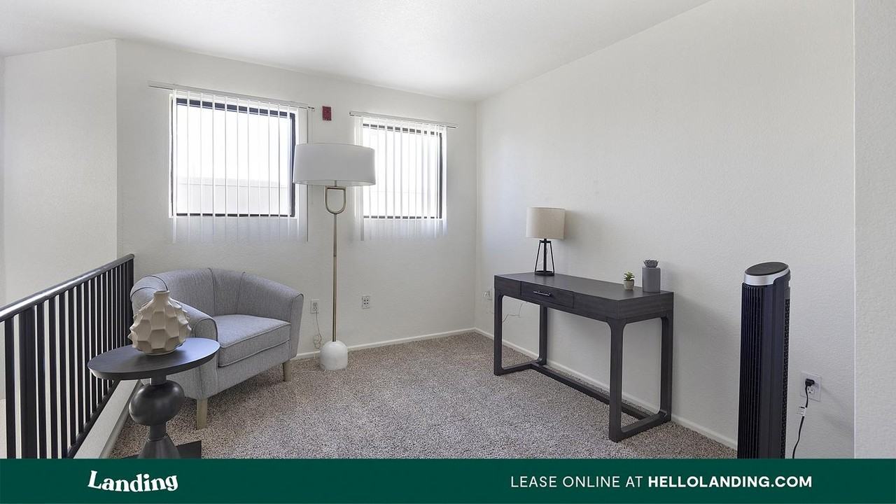 1001 E. Playa Del Norte Dr - Photo 2 of 50