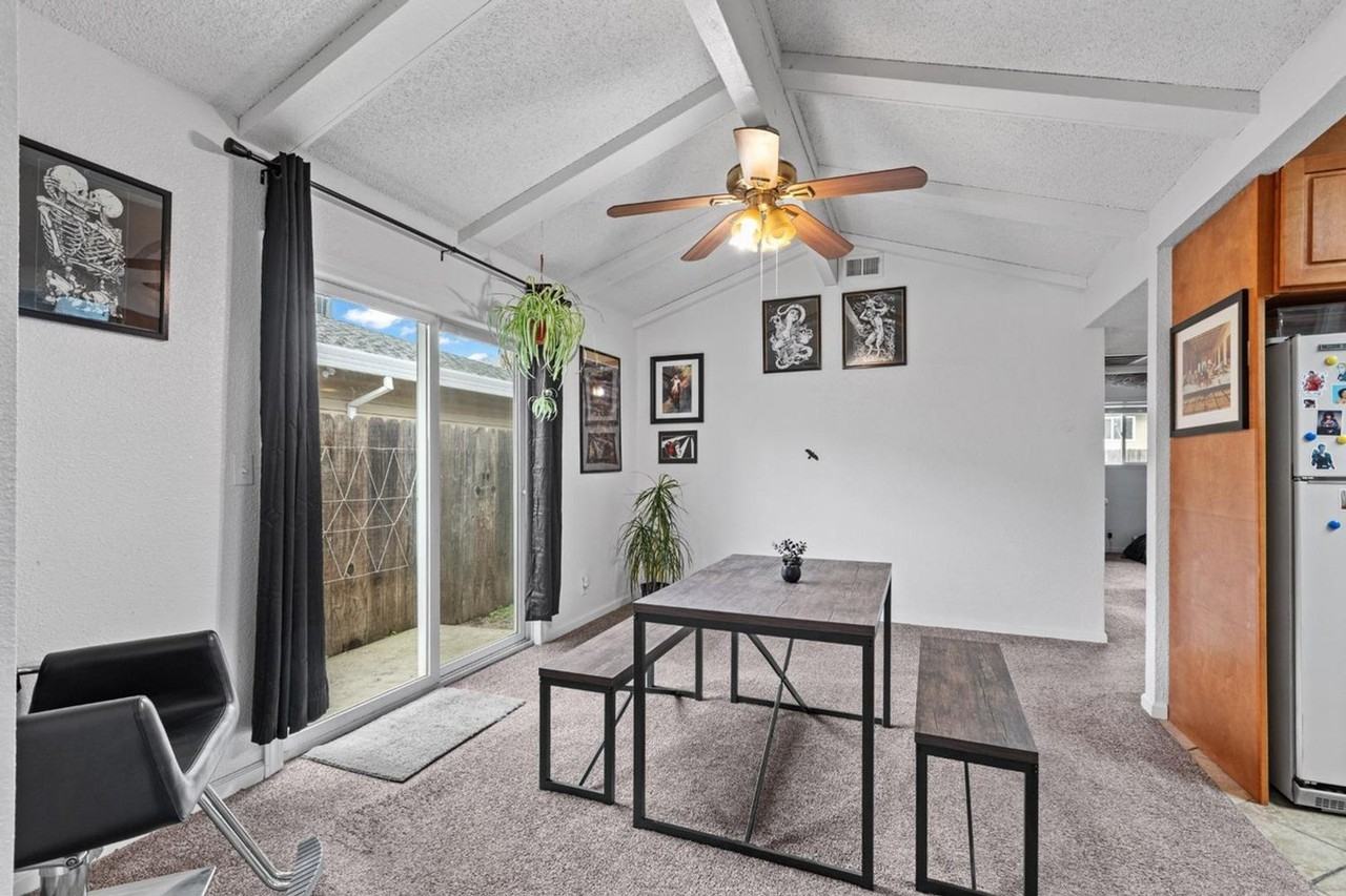 4421 Palm Ave - Photo 6 of 10