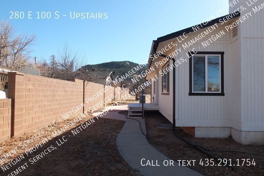 280 E 100 S - Photo 2 of 15