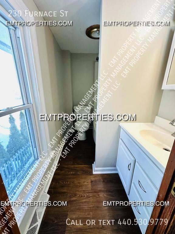230 Furnace St - Photo 2 of 9