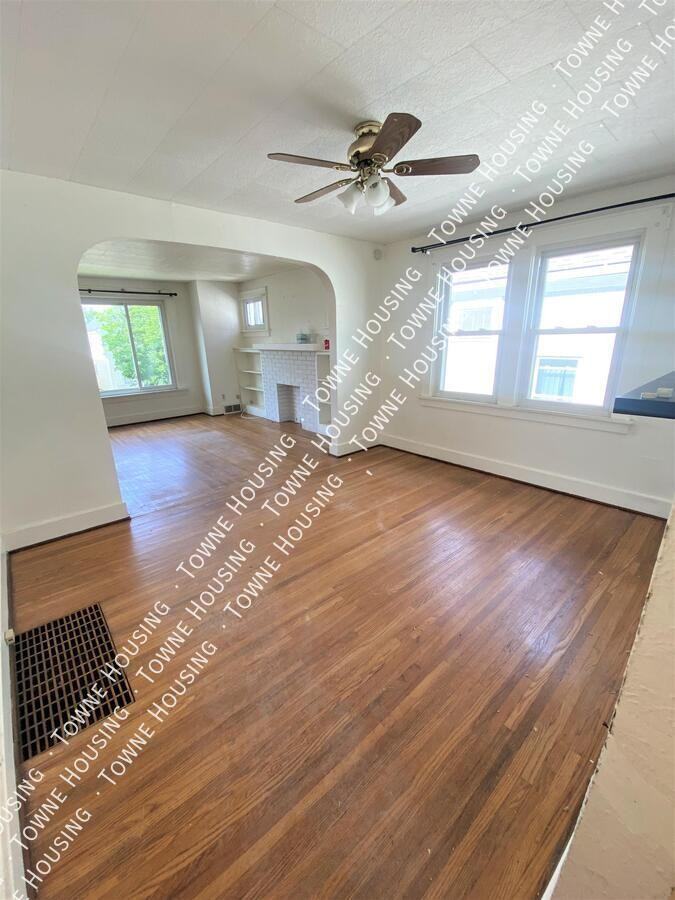159 Shepard Ave - Photo 2 of 19