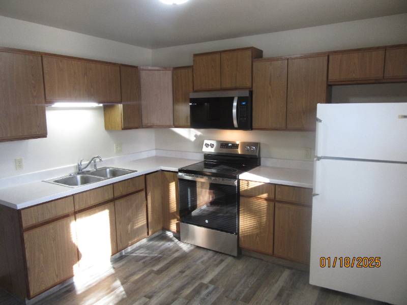 236 Berkley Blvd #236 - Photo 3 of 10