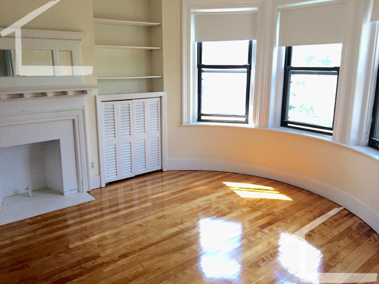 27 Brighton Ave