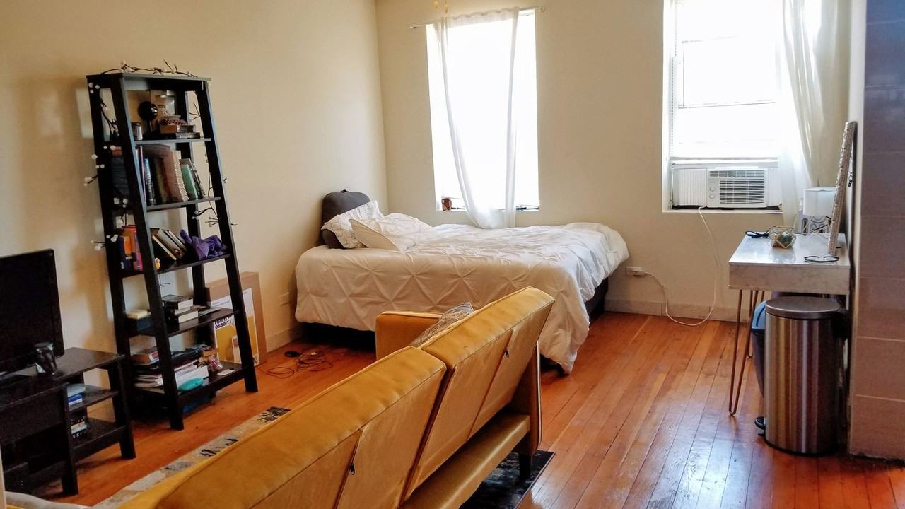 4764 N Virginia Ave #108 - Photo 5 of 9