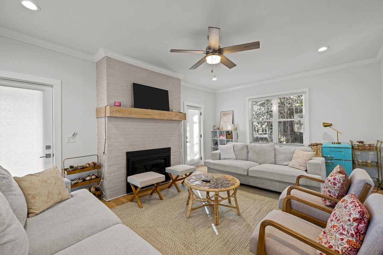 1001A N Gregson St - Photo 5 of 31