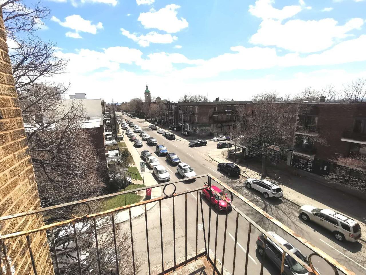 4235 Boulevard Décarie - Photo 2 of 16