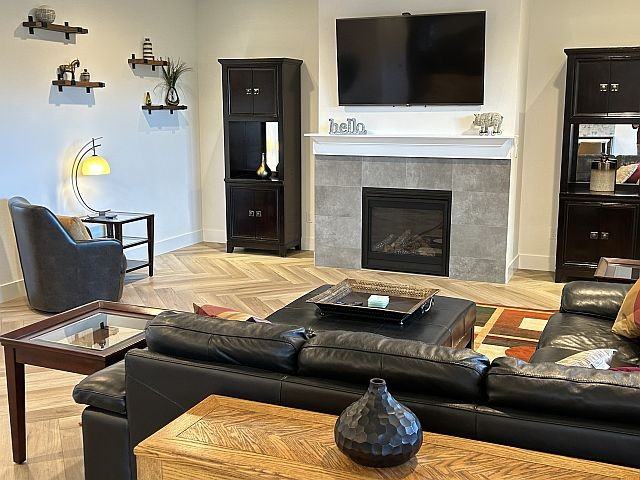 16513 Se Three Sisters Mountain Way #NA - Photo 2 of 21