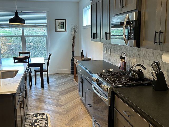 16513 Se Three Sisters Mountain Way #NA - Photo 7 of 21