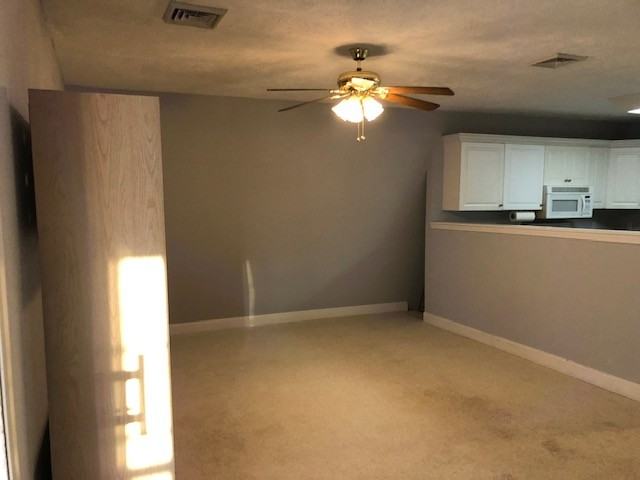 1111 1/2 E Thompson Ave #B - Photo 3 of 12