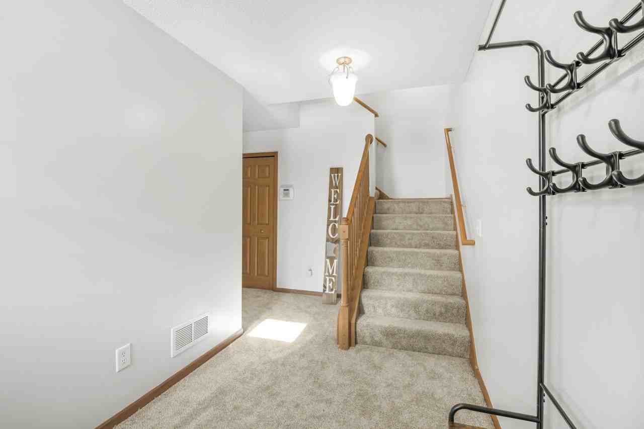 7378 Timber Crest Dr S - Photo 2 of 20