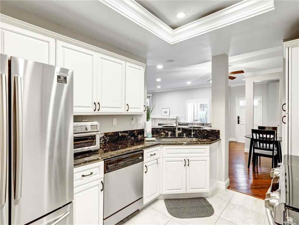 26 Vassar Aisle #25 - Photo 3 of 8