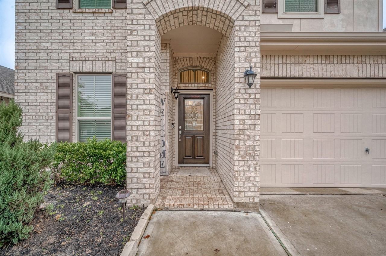 4410 Sandhill Terrace Ln - Photo 5 of 49