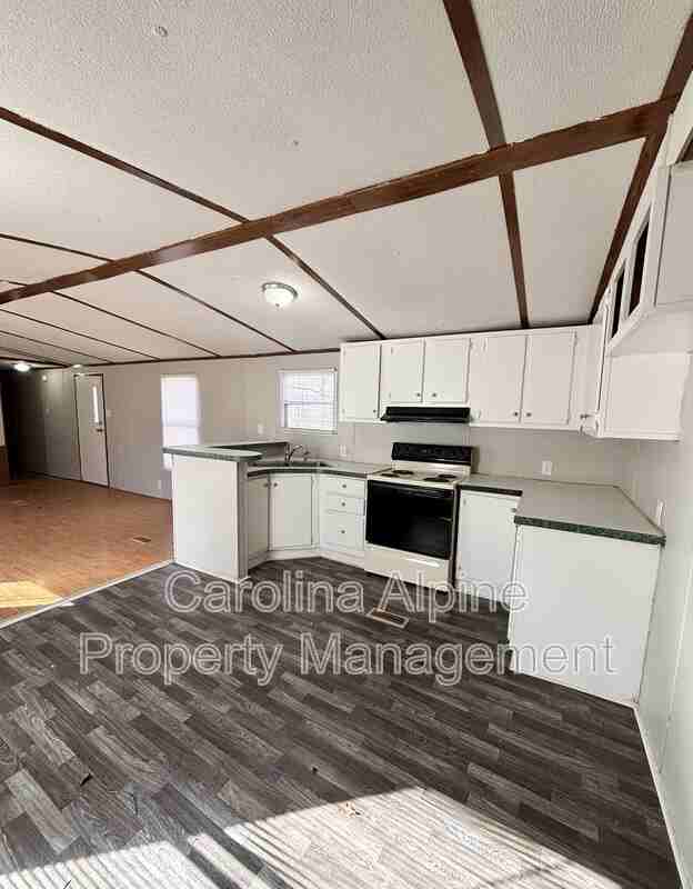 517 Skylark Ln - Photo 2 of 11