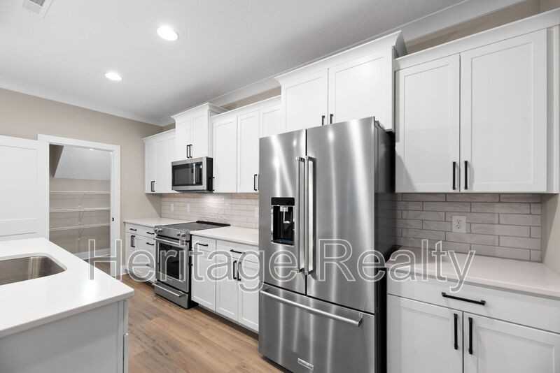 7226 Sassafras Way - Photo 7 of 21