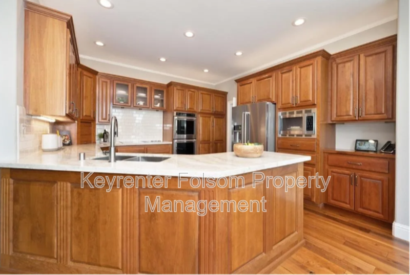 261 Cascade Falls Dr - Photo 3 of 19