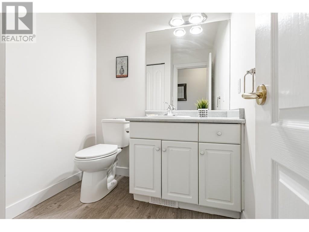 1266 Alderside Rd - Photo 6 of 15