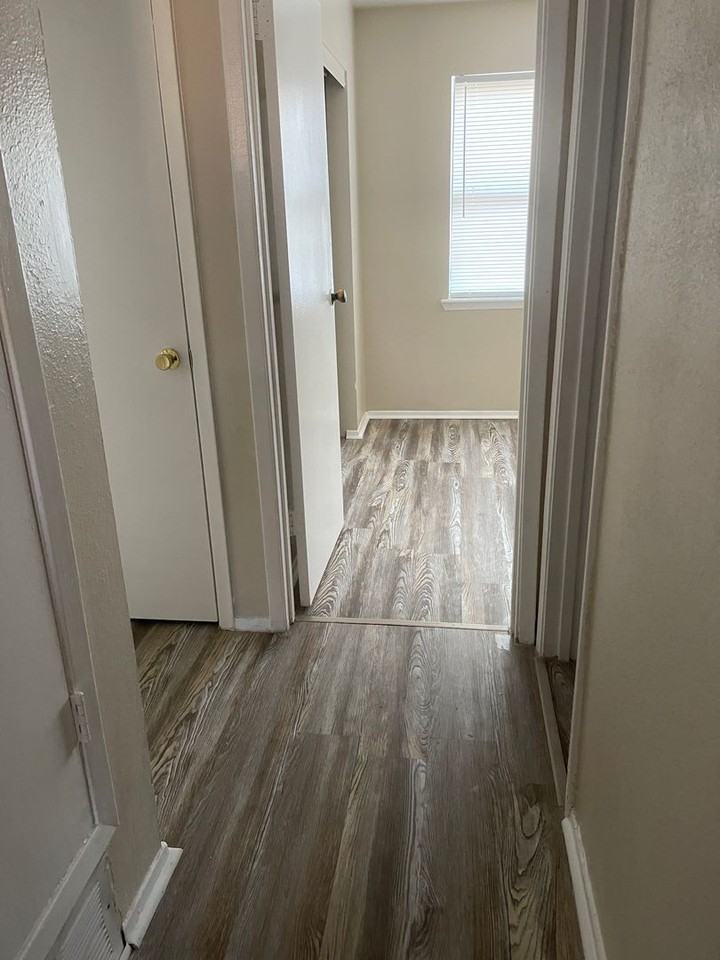 613 W Calle Sur St - Photo 7 of 16