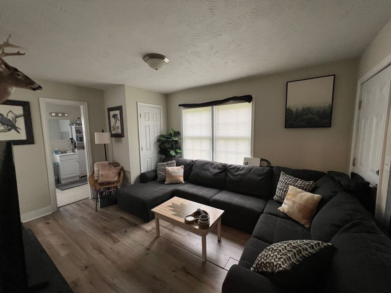 1913 Fort Bragg Rd Apt A - Photo 3 of 5