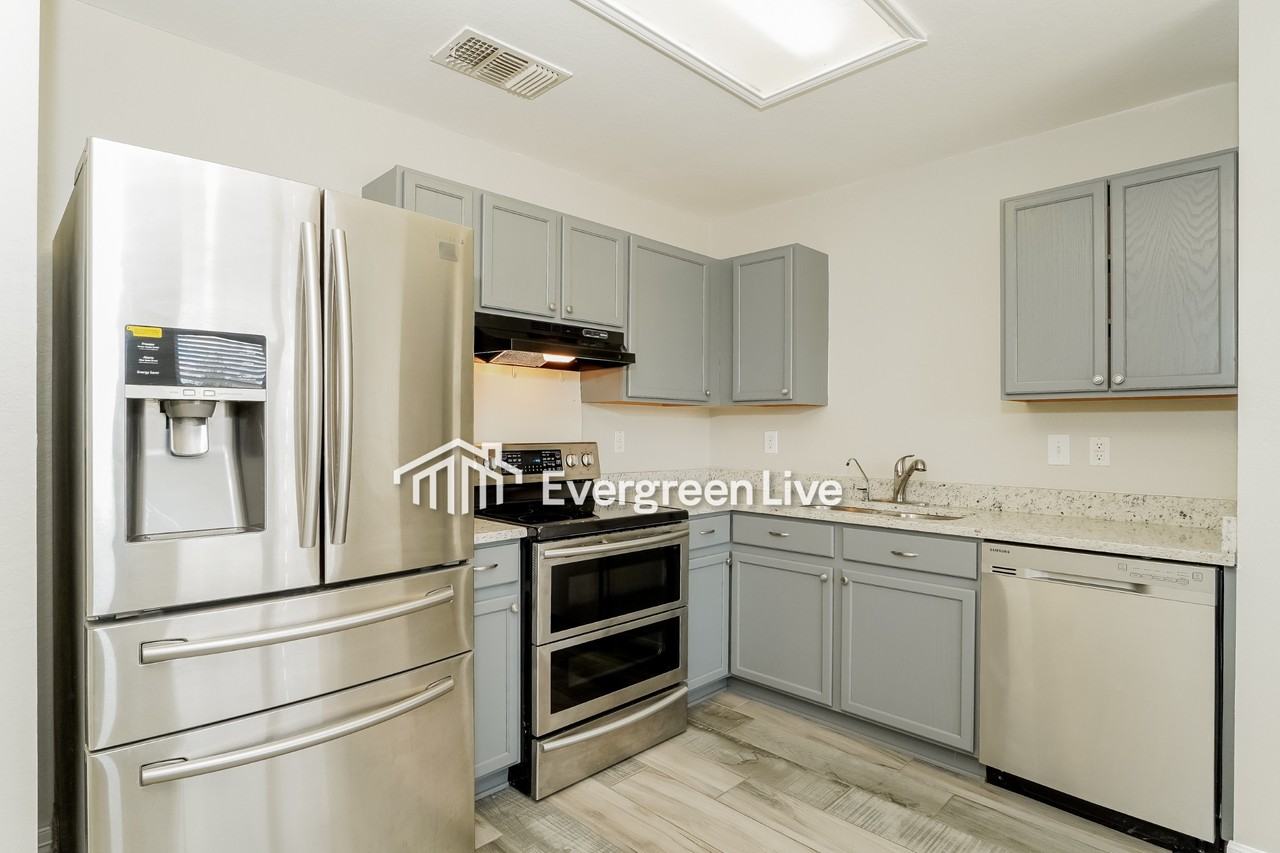8907 Dakota Run - Photo 3 of 12