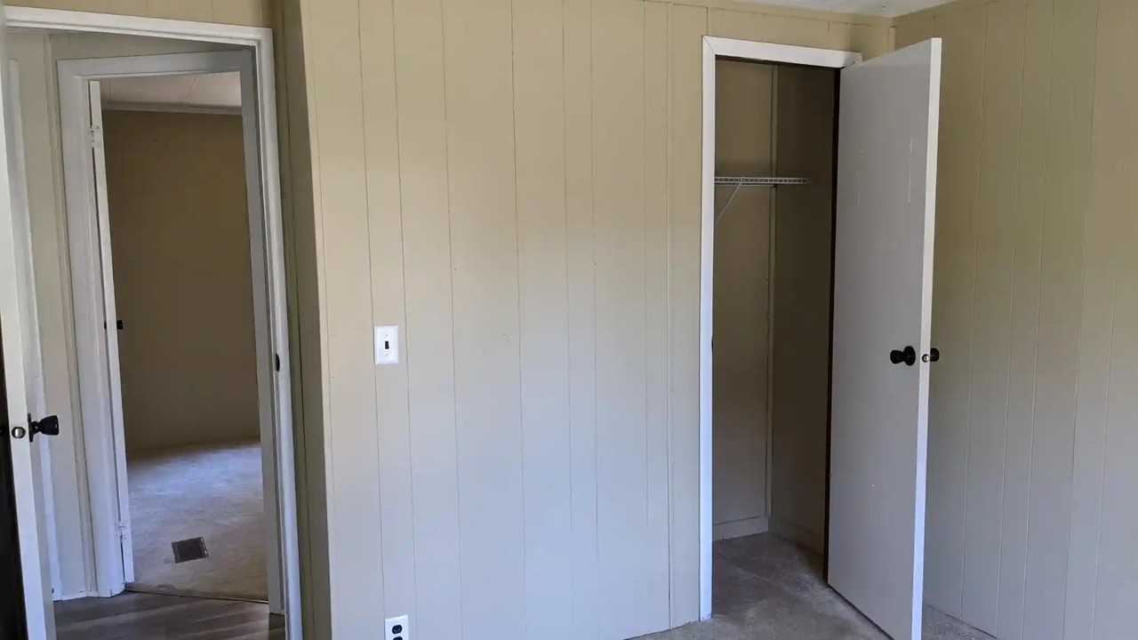 115 Market St #1 - Photo 2 of 9